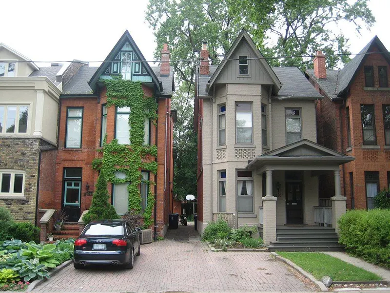 Different Types of Housing in Toronto Canada