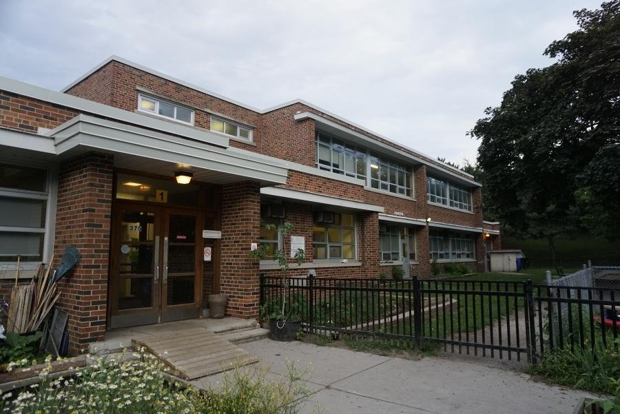 Ossington-Old Orchard Public School-Top Elementary Schools in Downtown Toronto