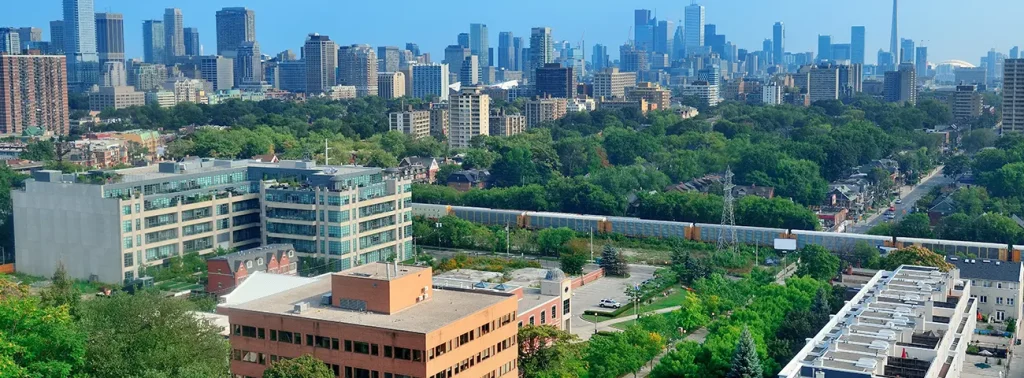 The Best Time of Year to Buy Sell Real Estate in Toronto