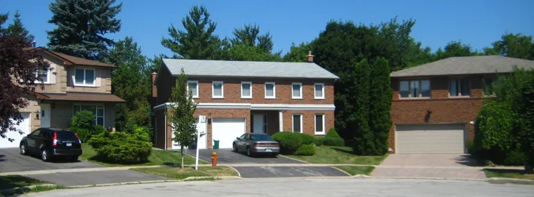 Hillcrest Village Neighbourhood